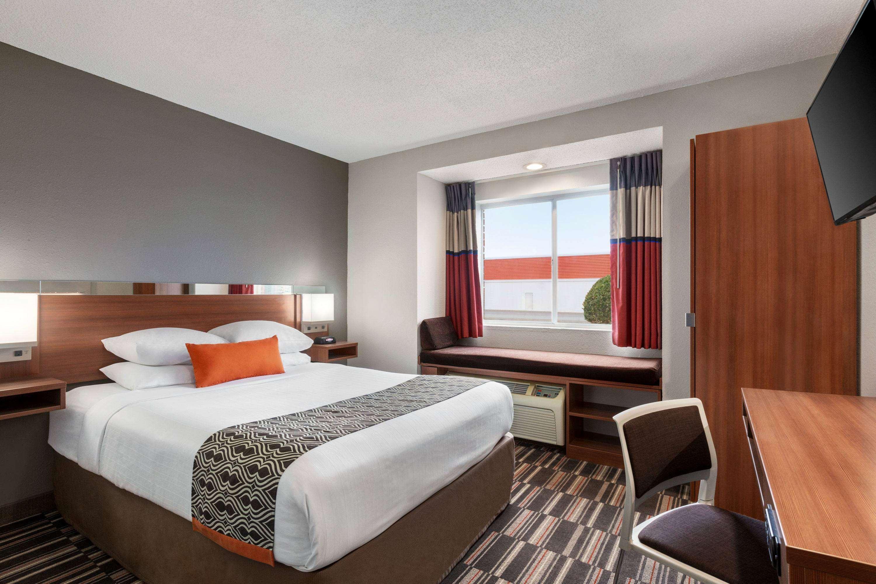 Microtel Inn & Suites By Wyndham Tifton Buitenkant foto