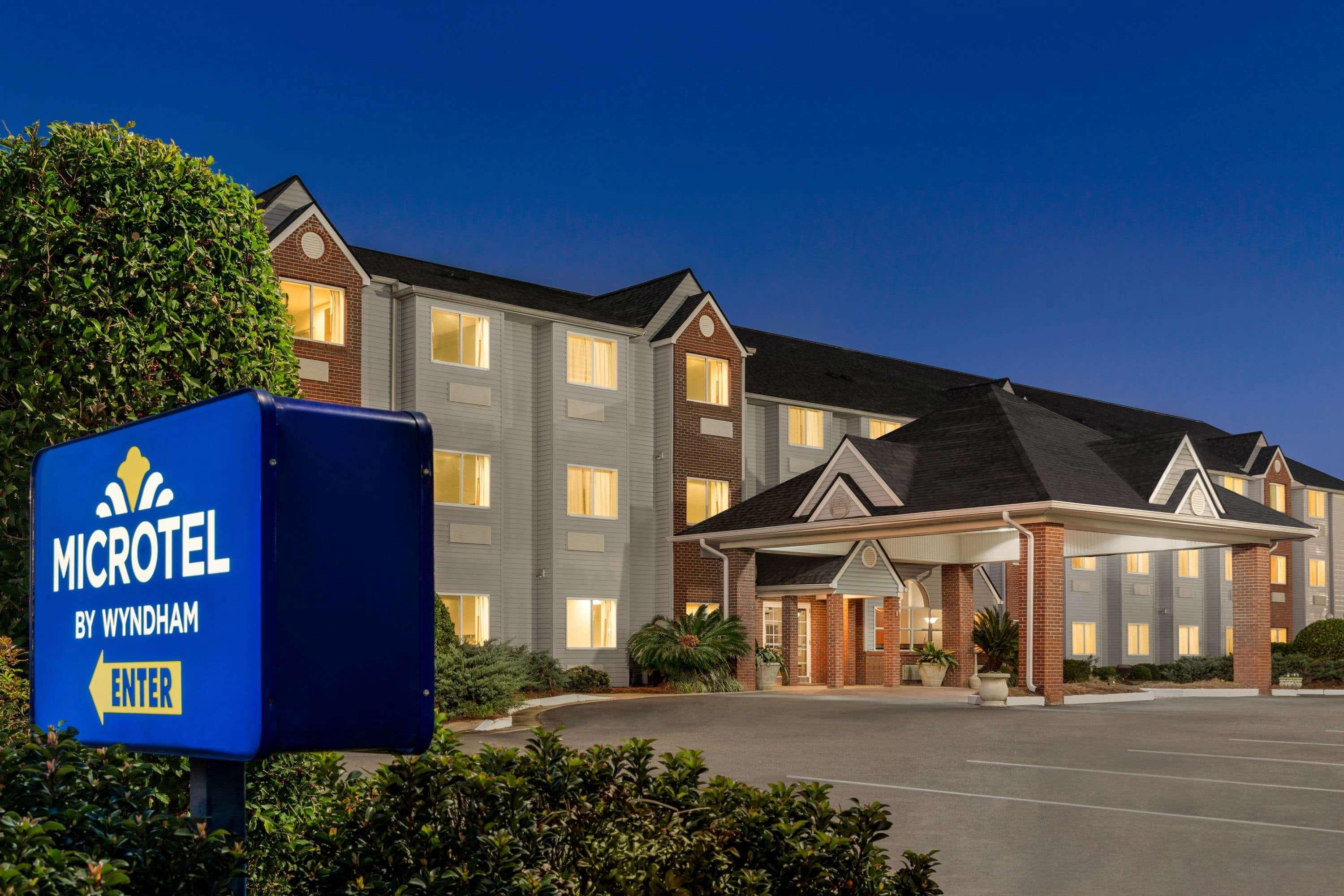 Microtel Inn & Suites By Wyndham Tifton Buitenkant foto